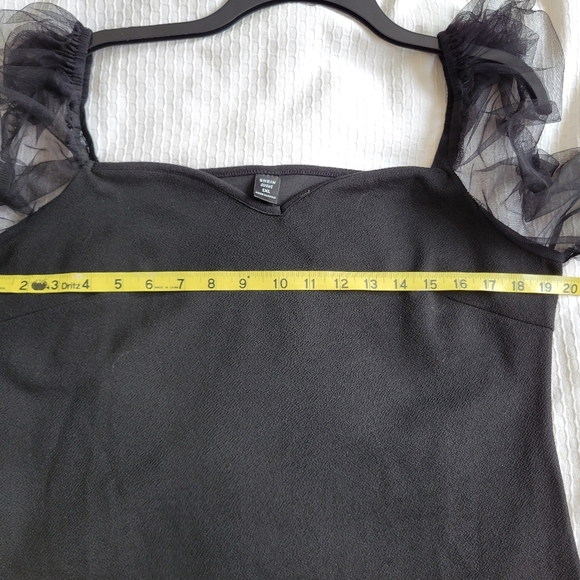 Shein Mesh Sleeve Bodycon Dress. - Picture 6 of 8